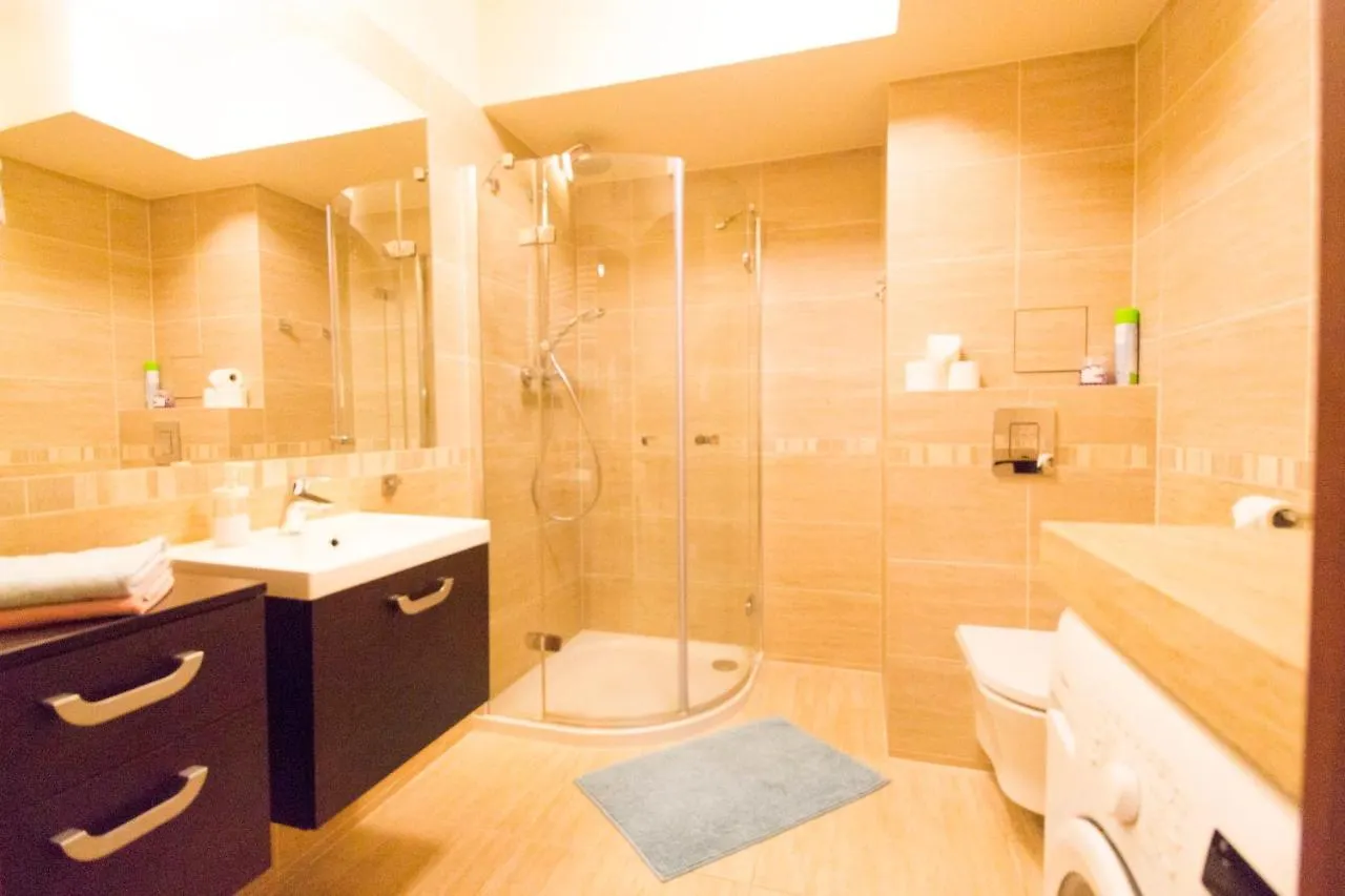 Happy Estate Apartments - Old Town Wrocław 0*,  Pologne