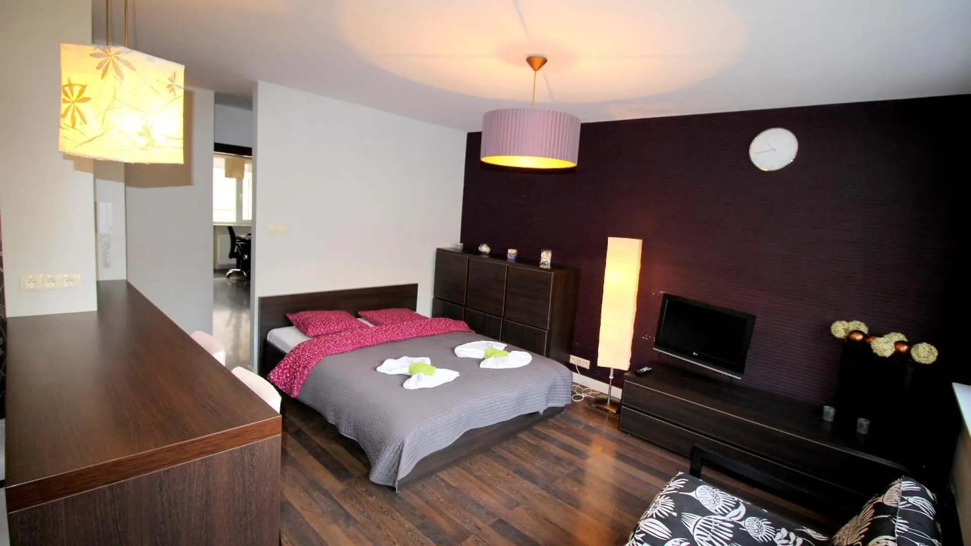 Happy Estate Apartments - Old Town Wrocław 0*,  Pologne