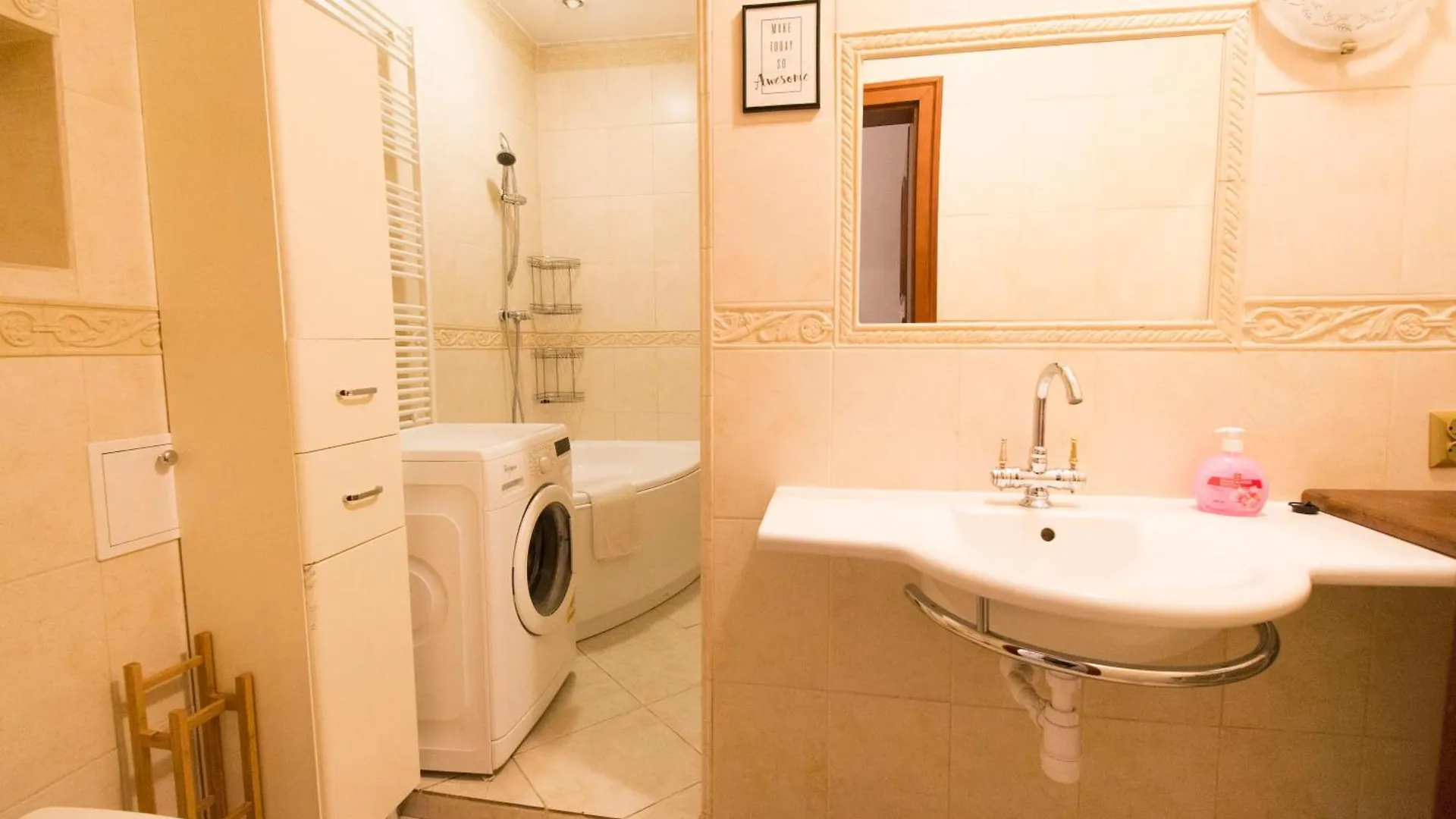 Happy Estate Apartments - Old Town Wrocław